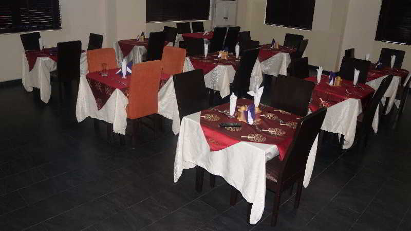 Knightsbridge Hotel Ikeja Exterior foto