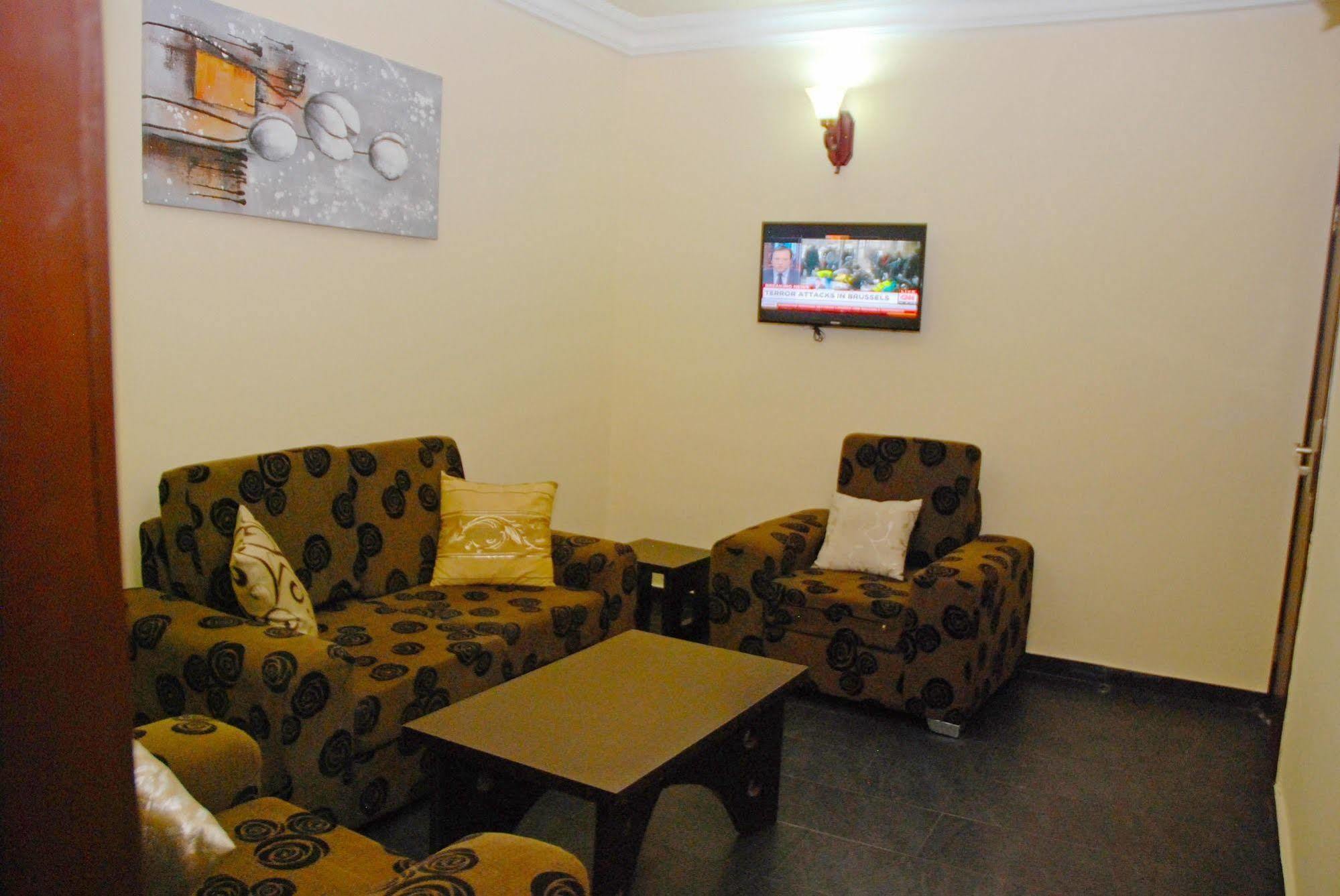 Knightsbridge Hotel Ikeja Exterior foto